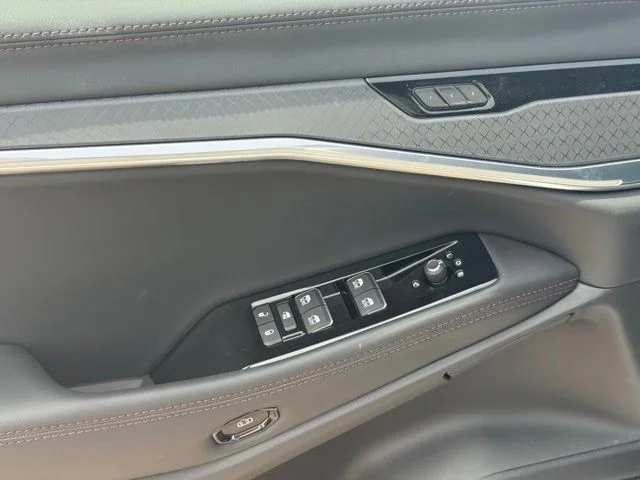 Used 2025 Red Jeep Limited image 11