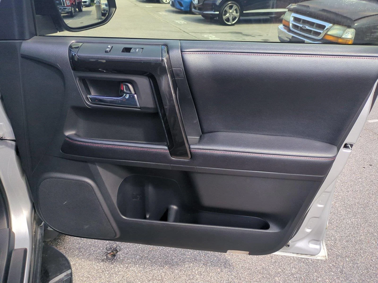 Used 2018 Classic Silver Metallic Toyota TRD Off-Road Premium image 36