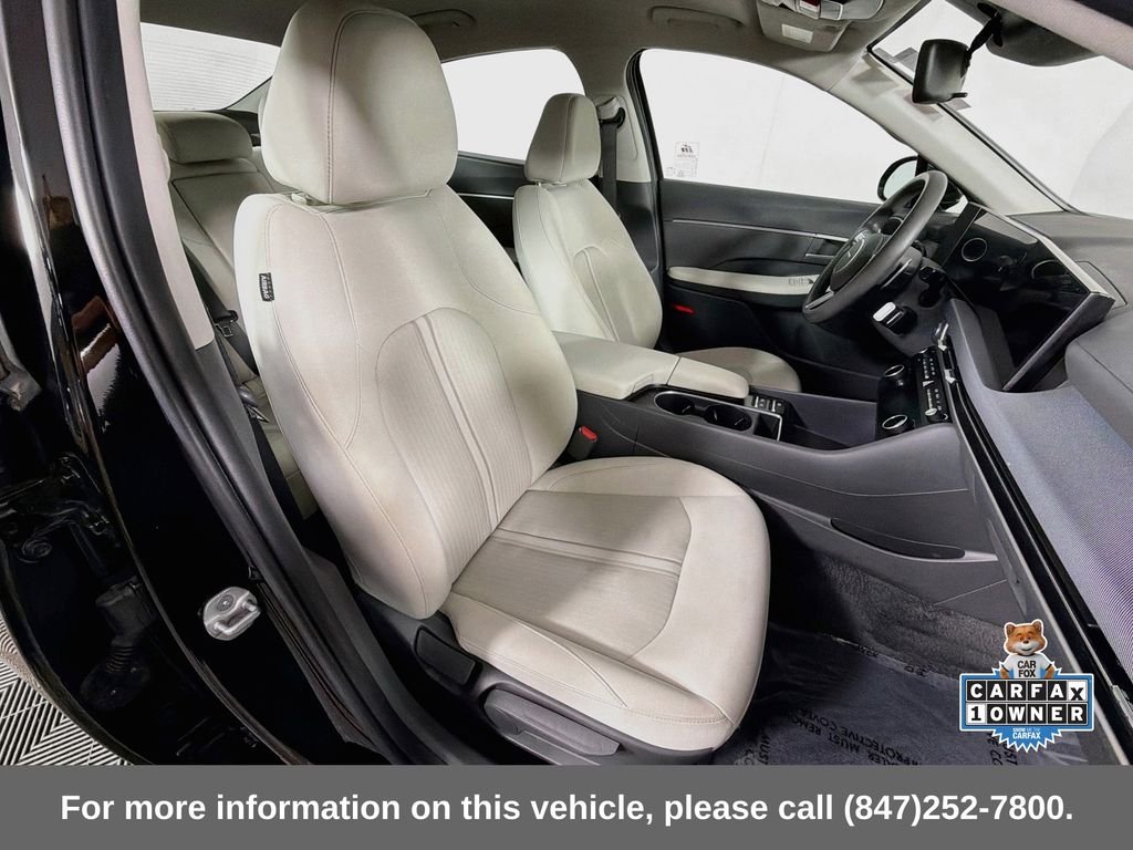 Used 2025 Abyss Black Hyundai SEL image 26