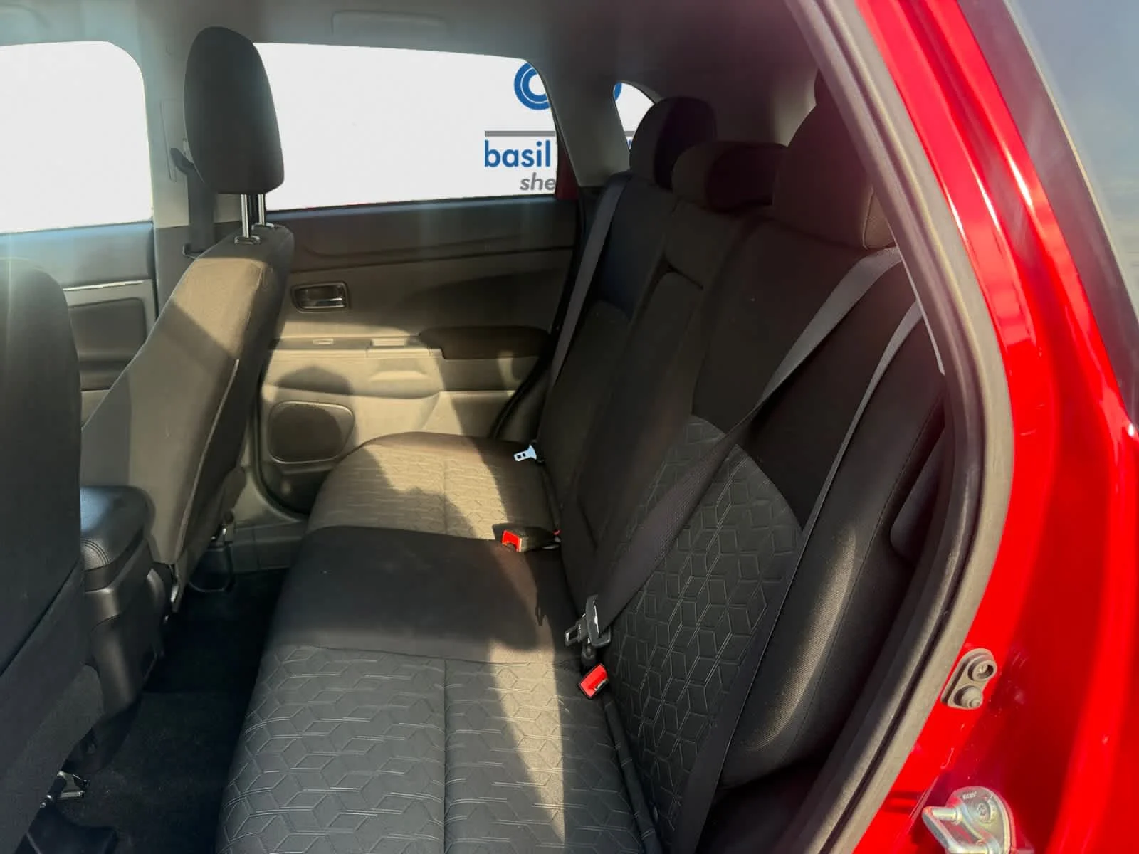 Used 2024 Red Diamond Mitsubishi ES image 18