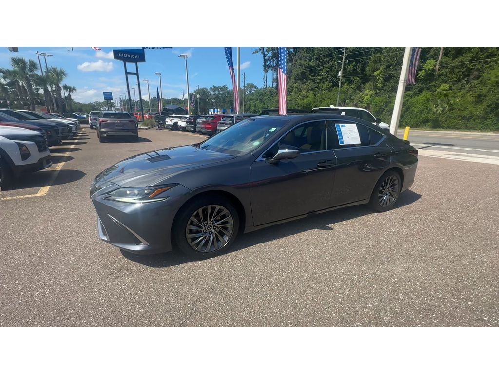Used 2024 Blue Lexus ES 300h Ultra Luxury image 6