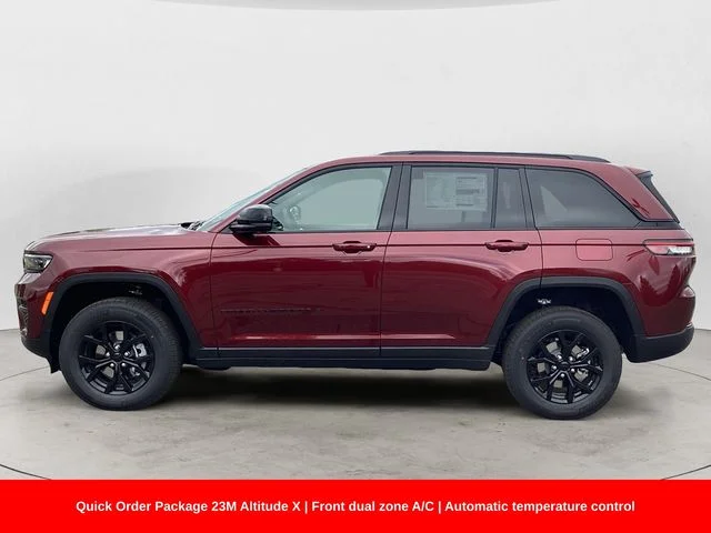 New 2025 Velvet Red Pearlcoat Jeep ALTITUDE X 4X4 image 2