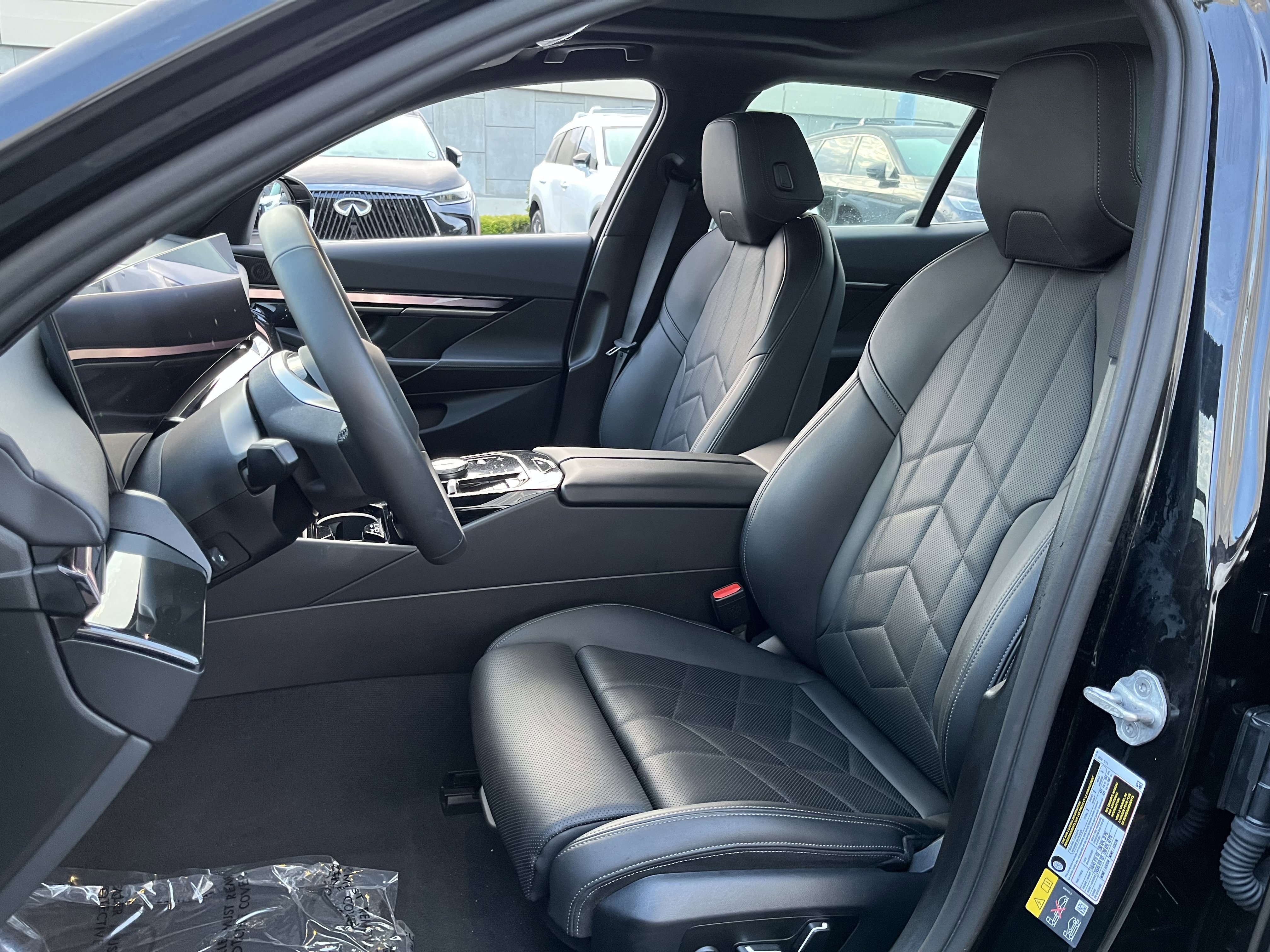 Used 2025 BMW i5 40 with VIN WBY33FK03SCT63915 for sale in Clearwater, FL