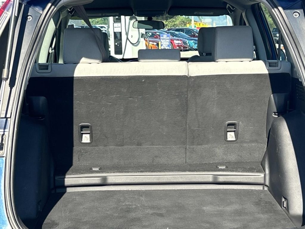 Used 2018 Blue Honda LX image 17