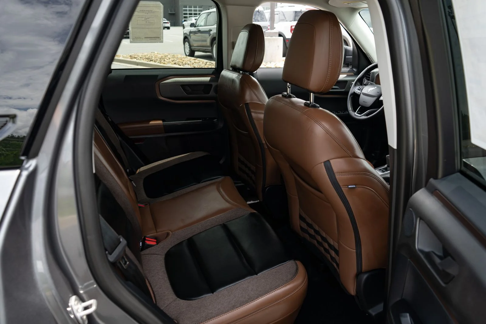 New 2026 Carbonized Gray Metallic Ford Outer Banks® image 21