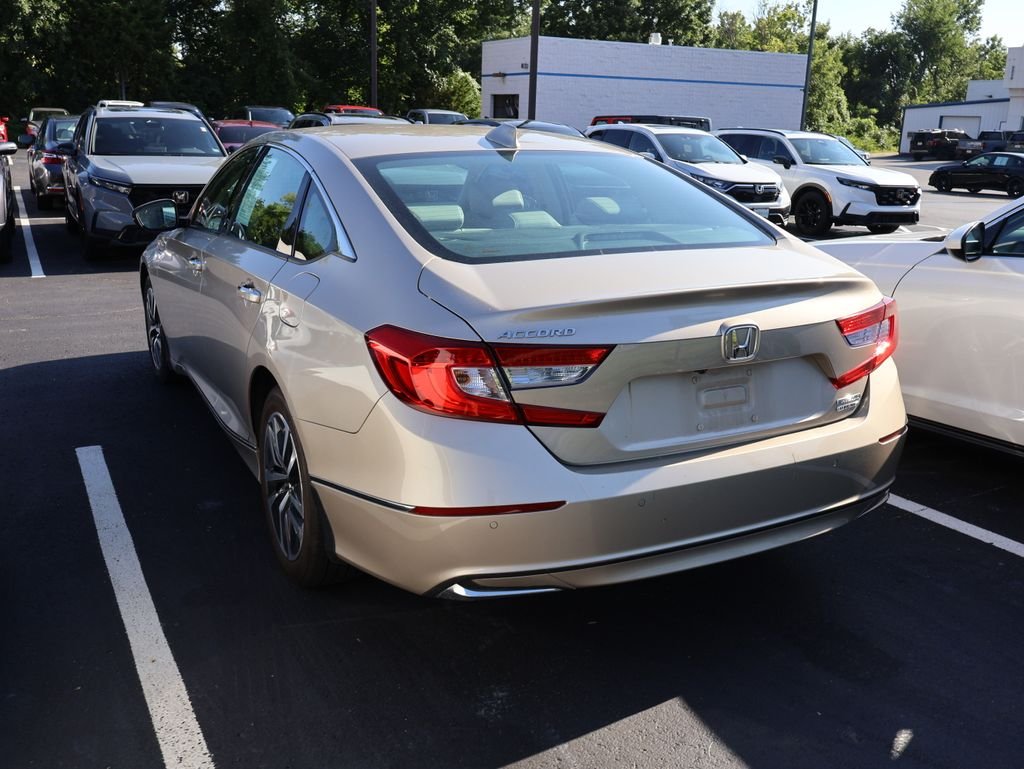 Used 2020  Honda Touring image 7