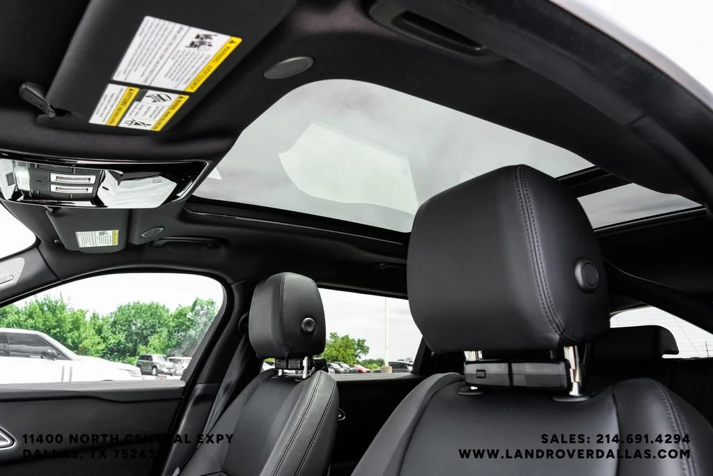 New 2026 Fuji White Land Rover S image 23