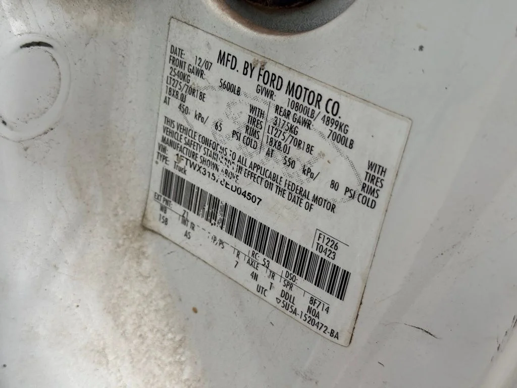 Used 2008 White Ford XL image 10