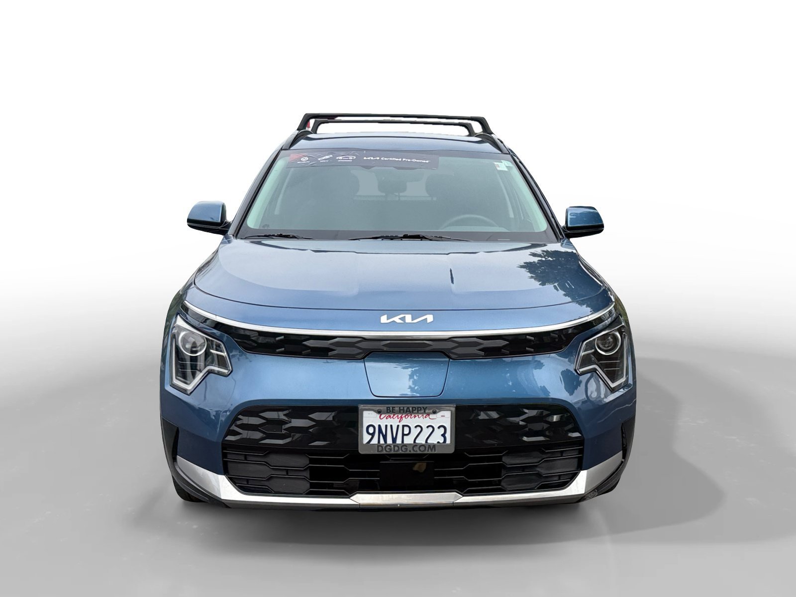 Used 2024 Mineral Blue Kia Wind image 8