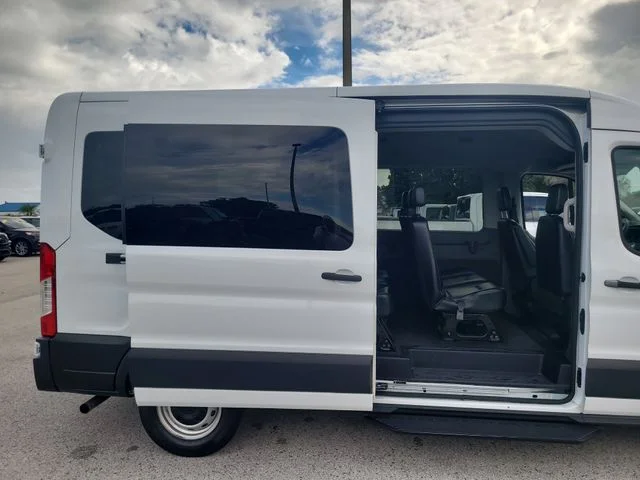 Used 2024 White Ford XL image 11