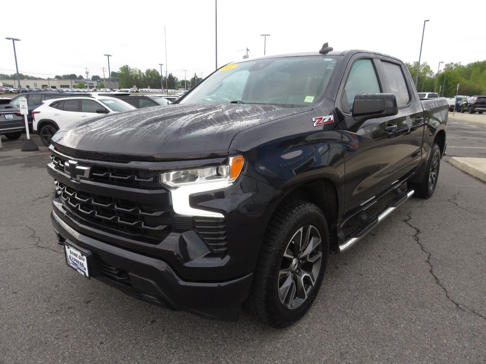Used 2022 Dark Ash Metallic Chevrolet RST image 10