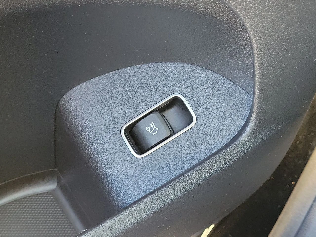 Certified Used 2022  Mercedes-Benz GLE 350 image 28