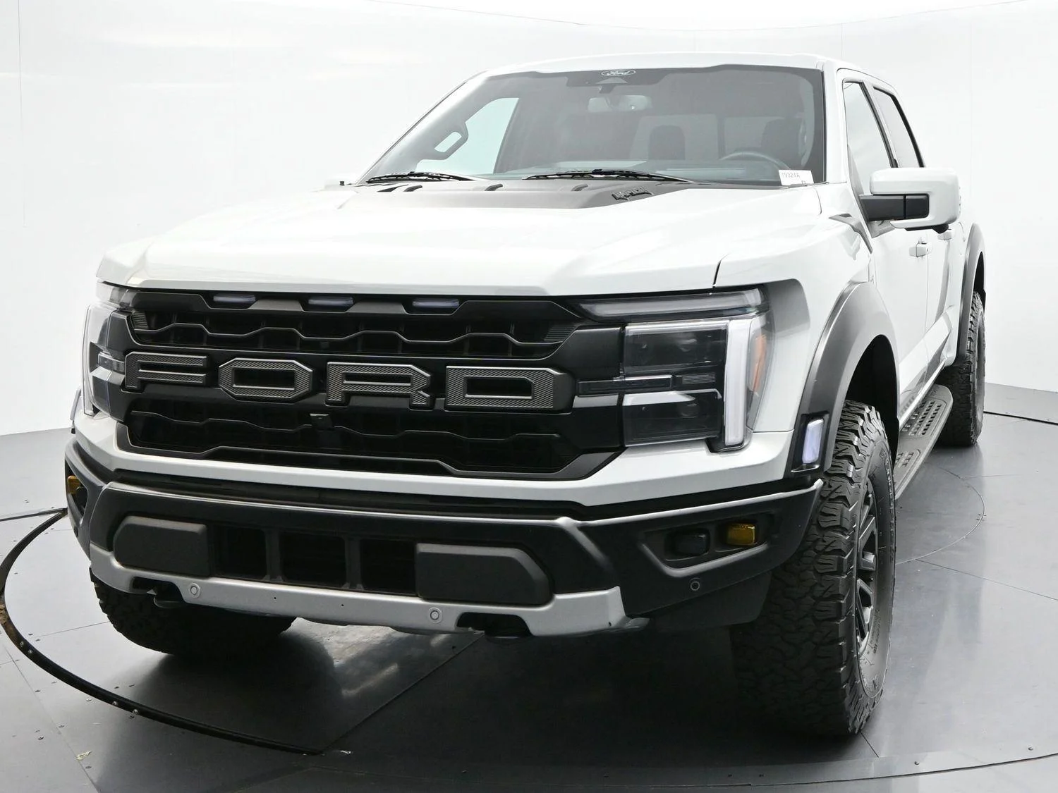 Used 2024 Avalanche Gray Ford Raptor image 3
