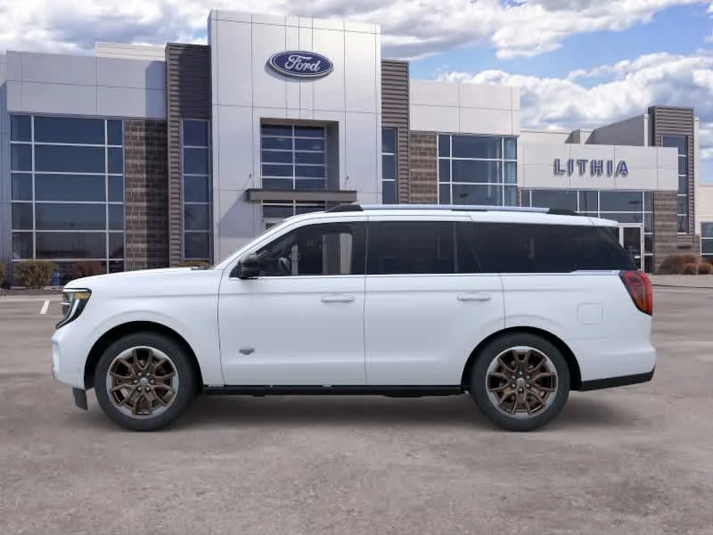 New 2026 Star White Metallic Tri-Coat Ford King Ranch® image 3