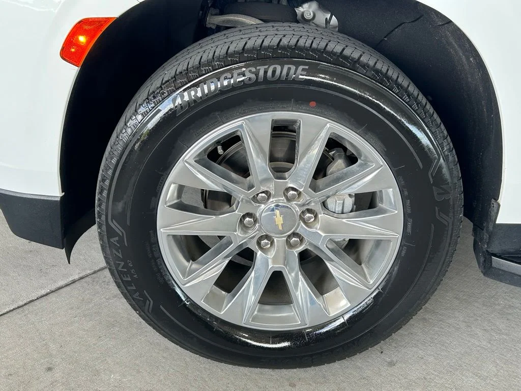 Used 2022 Summit White Chevrolet Premier image 34