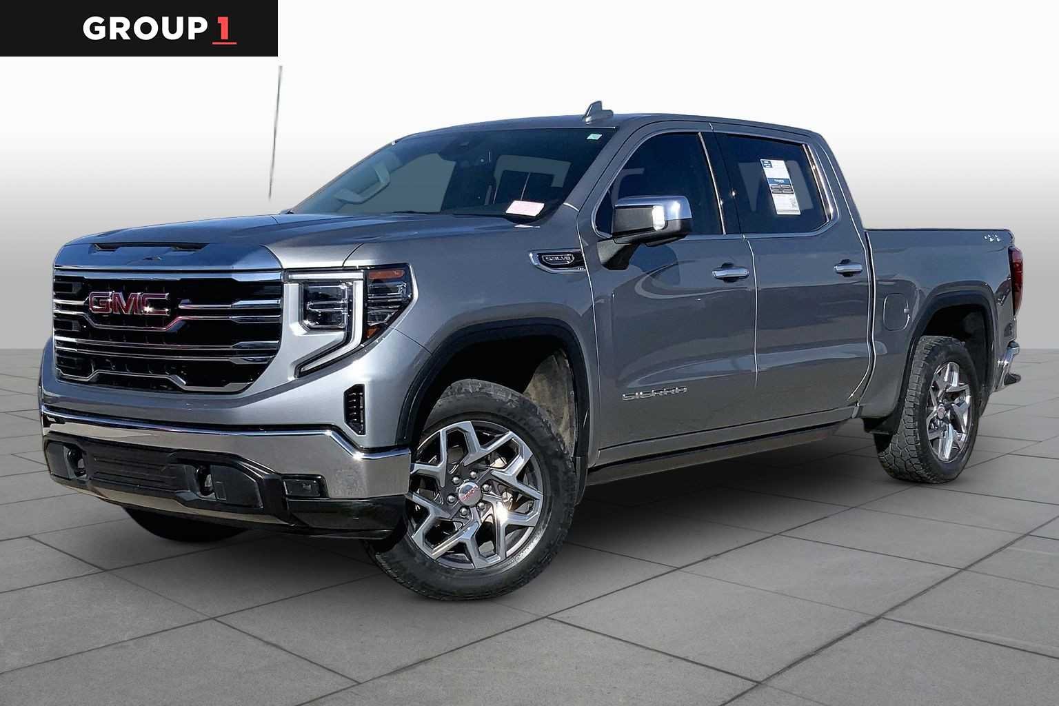 2023 GMC Sierra 4WD Crew Cab Short Box SLT's photo