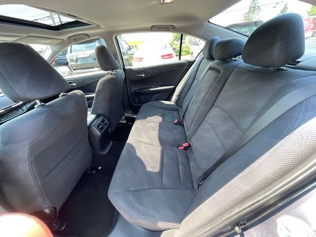 2017 Honda Accord EX - Photo 32