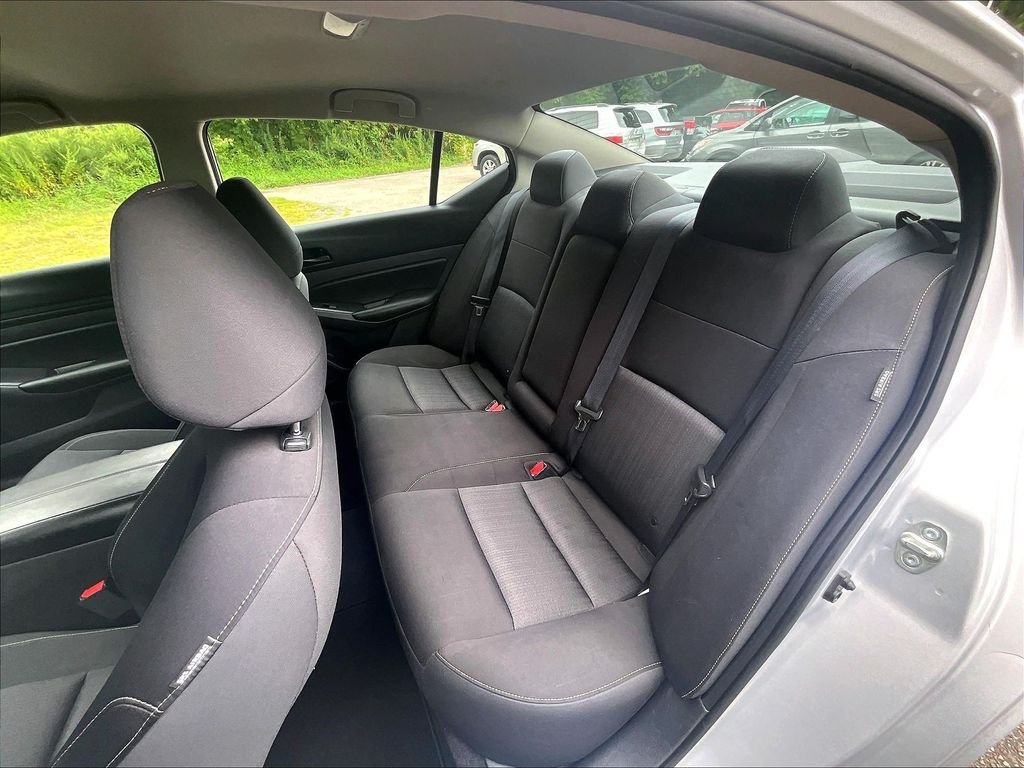 Used 2023 Silver Nissan 2.5 S image 15