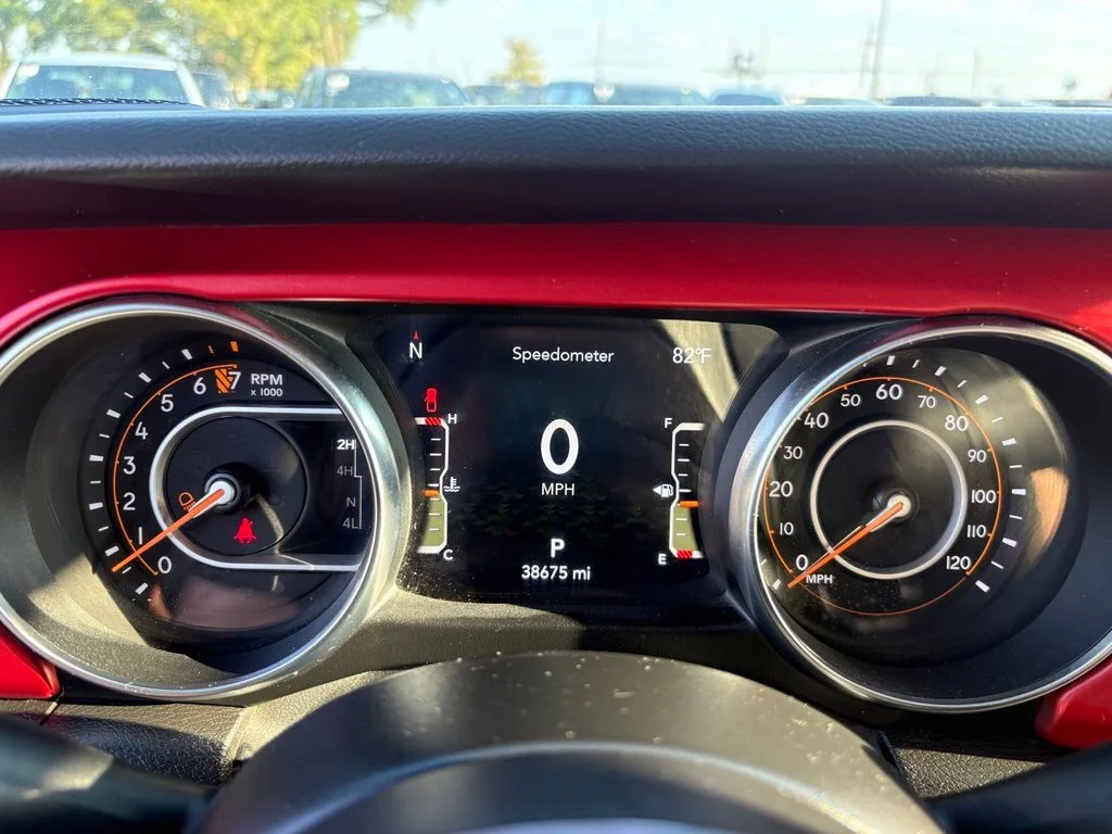Used 2023 Red Jeep Rubicon image 20