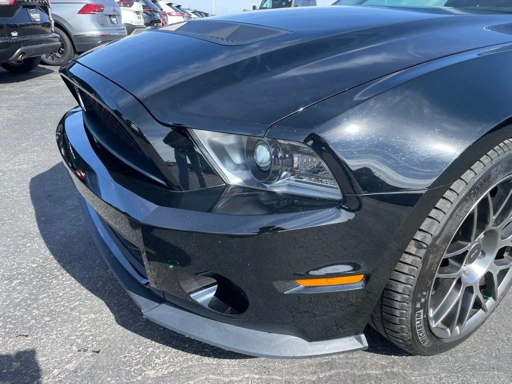 Used 2012 Black Ford Shelby GT500 image 29
