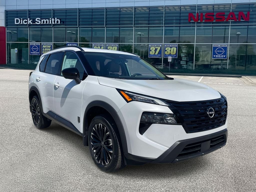 2026 Nissan Rogue Dark Armor's photo