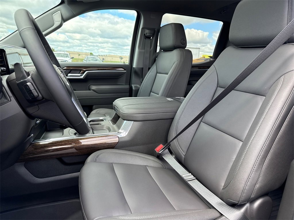 2026 GMC SIERRA - Image 15