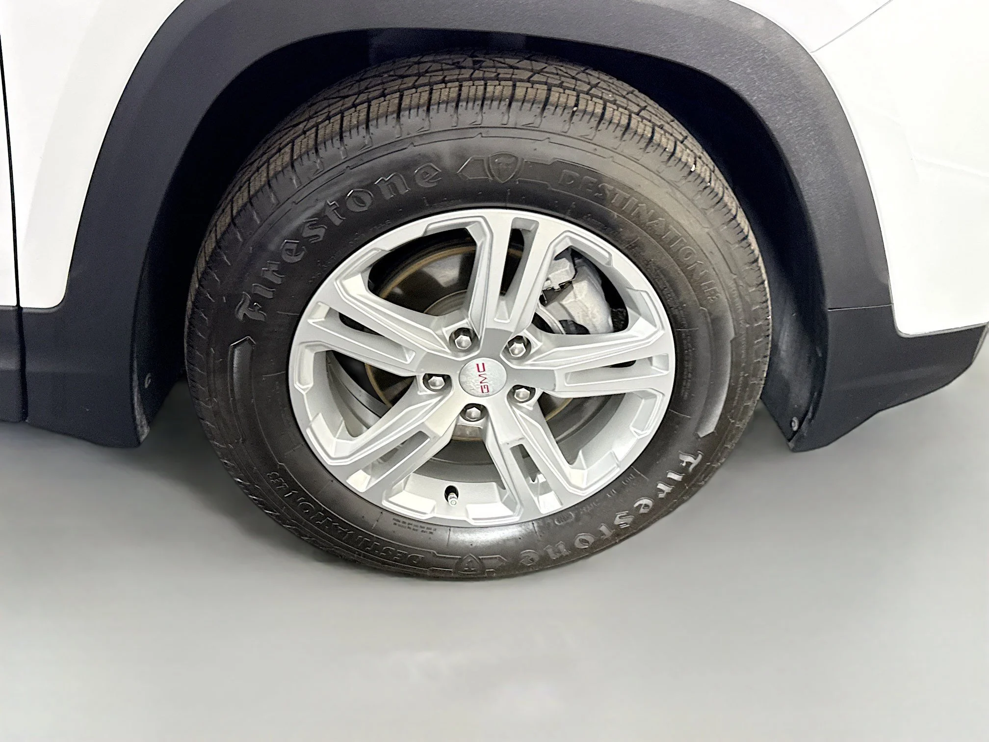 Used 2022 Summit White GMC SLE image 28