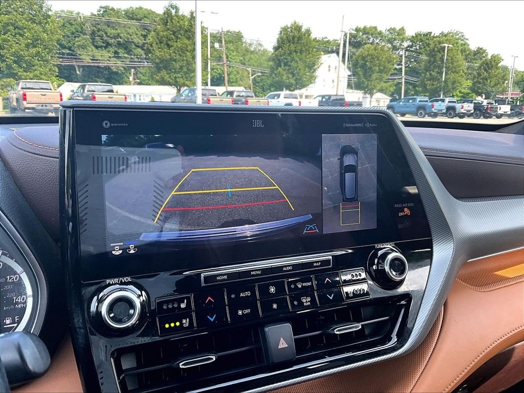 Used 2022 Black Toyota Platinum image 20