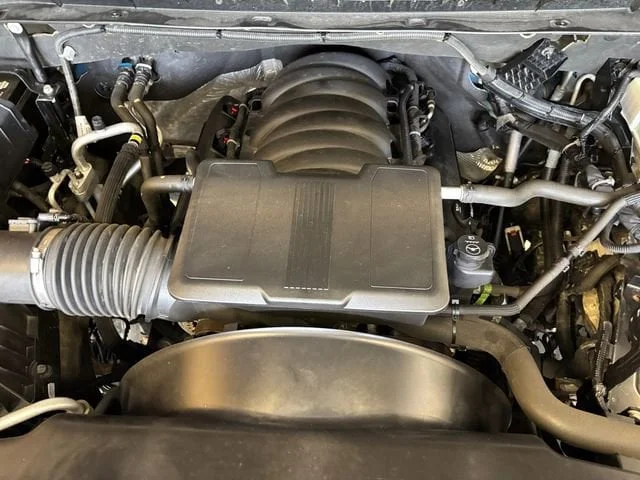 Used 2020 Pacific Blue Metallic GMC AT4 image 25