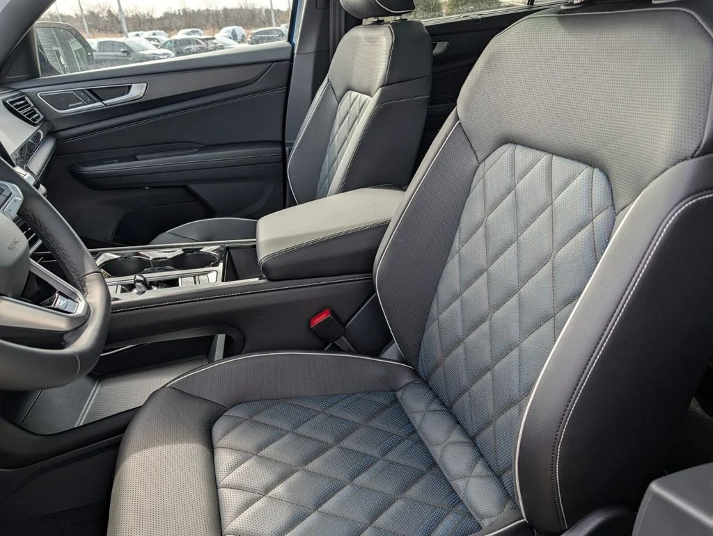 2026 Volkswagen Atlas Cross Sport SEL Premium R-LINE - Photo 12