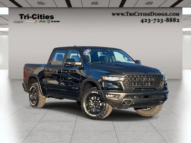 New 2026 Diamond Black Crystal Pearl-Coat Exterior Paint RAM Rebel image 1