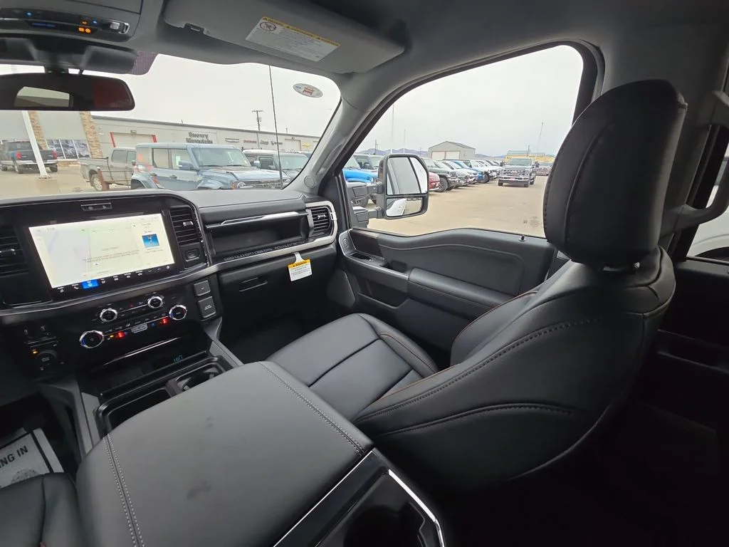 New 2026 Oxford White Ford F-350® Lariat® image 10