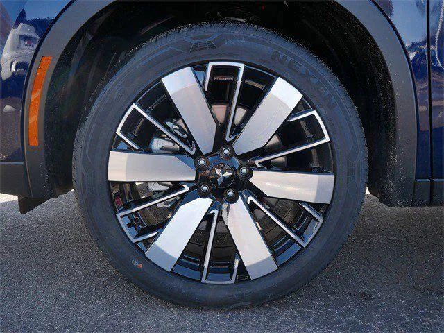 New 2026 Cosmic Blue Metallic Mitsubishi SE TECH image 3