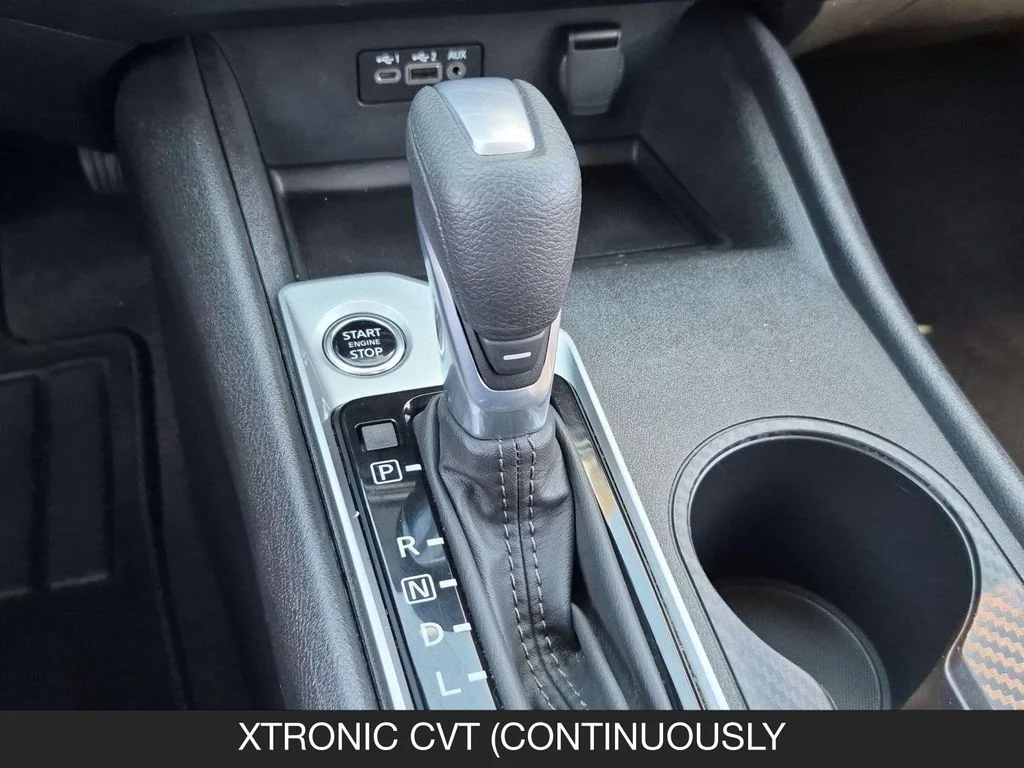2025 Nissan Altima SV - Photo 20