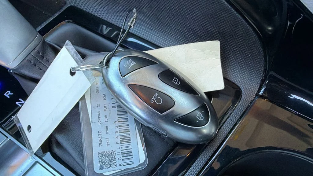 Used 2024 Gray Hyundai Limited image 29