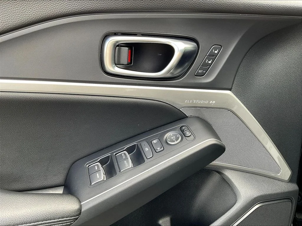 Used 2023 Majestic Black Pearl Acura A-Spec Tech Package image 20