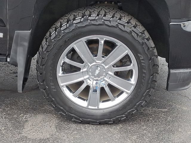 Used 2018 BLACK Chevrolet High Country image 9