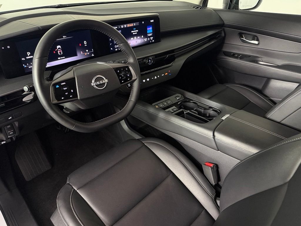 Used 2025 White Nissan SV image 11