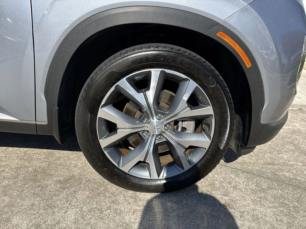 Used 2020 Silver Hyundai SEL image 60