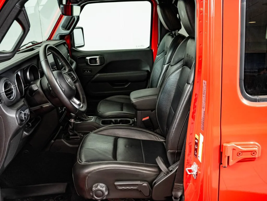 Used 2022 Firecracker Red Clearcoat Jeep Unlimited Sahara image 22
