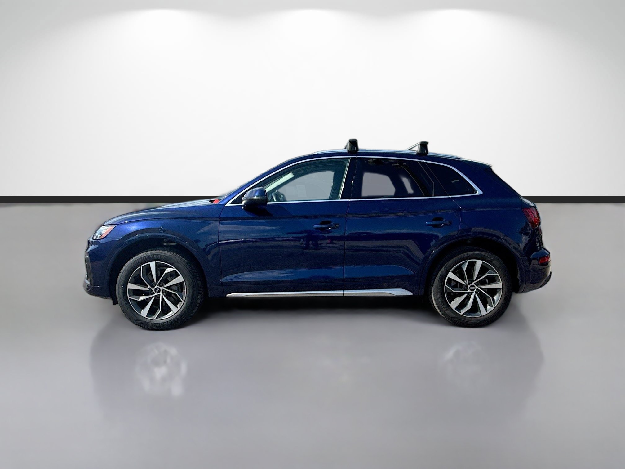 Used 2021 Navarra Blue Metallic Audi Premium Plus image 2