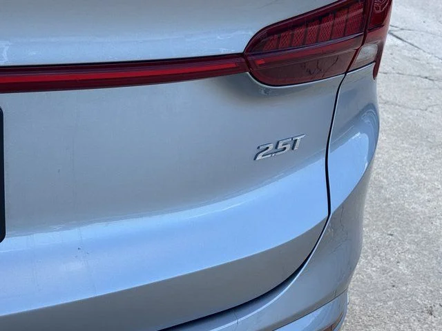 Used 2023 Silver Hyundai Calligraphy image 6