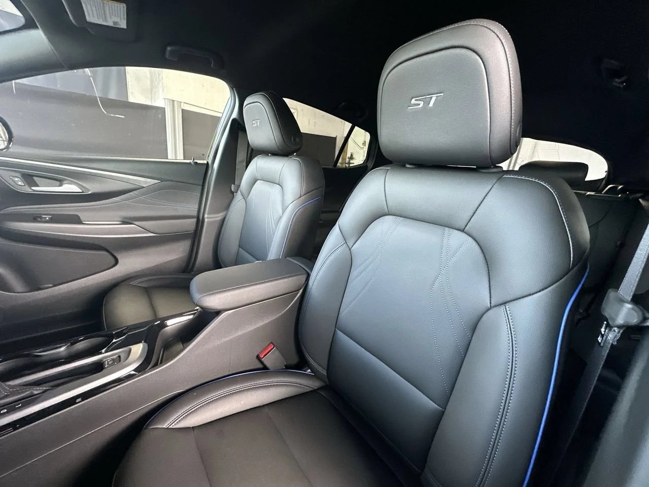 2026 Buick Envista Sport Touring - Photo 14