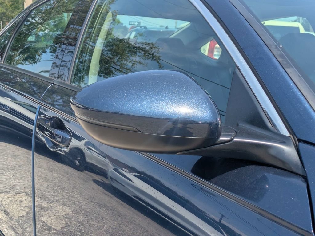 Used 2023 Blue Honda Touring image 10