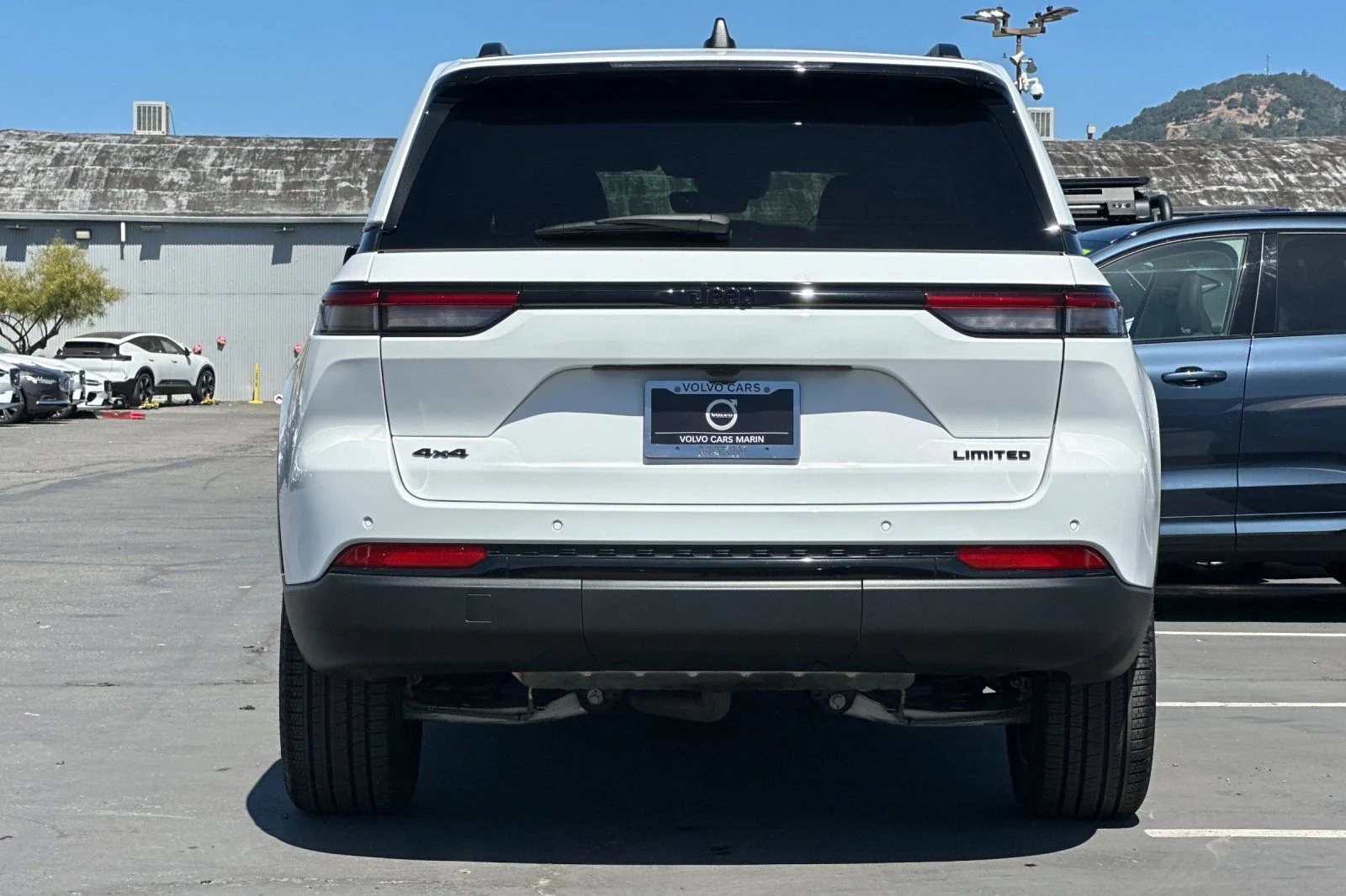 Used 2025 Bright White Clearcoat Jeep Limited image 7