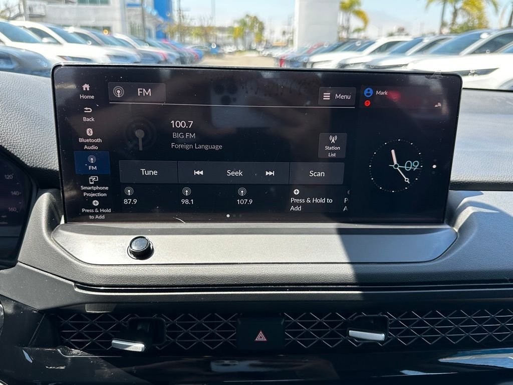 Used 2024 Gray Honda EX-L image 27