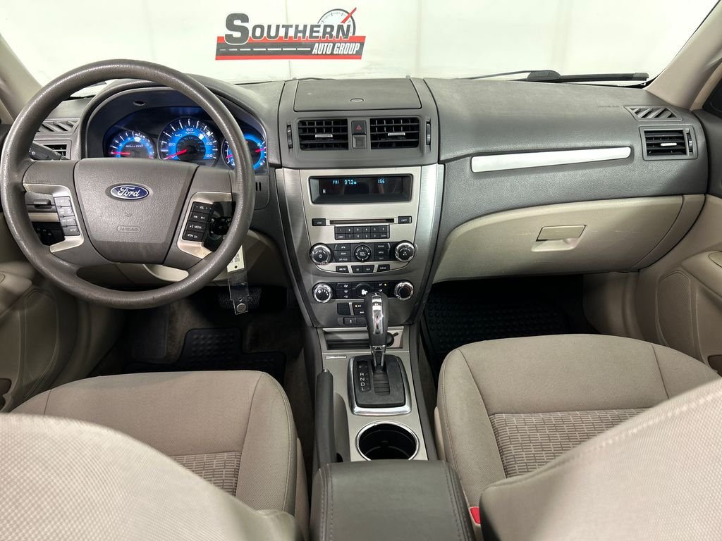 2010 Ford Fusion SE - Photo 17