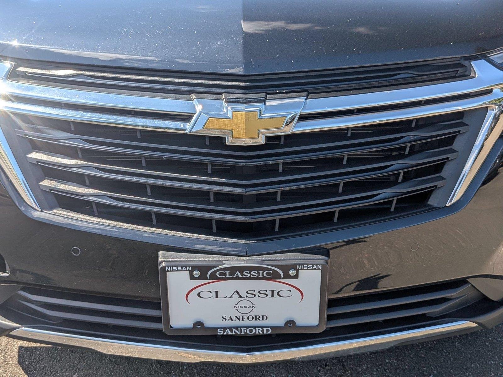 Used 2024 Mosaic Black Metallic Chevrolet LT image 13