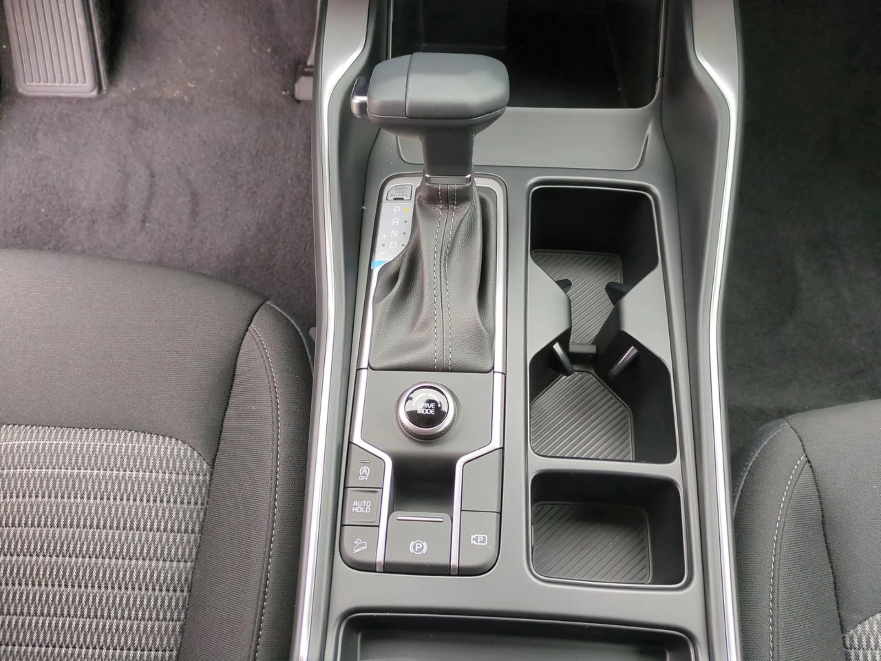 New 2026 Ivory Silver Kia LX image 43