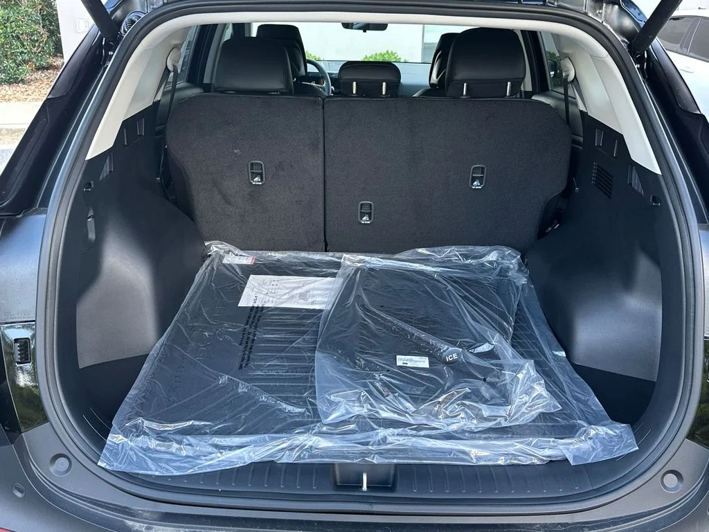 New 2026 Black Kia EX image 18